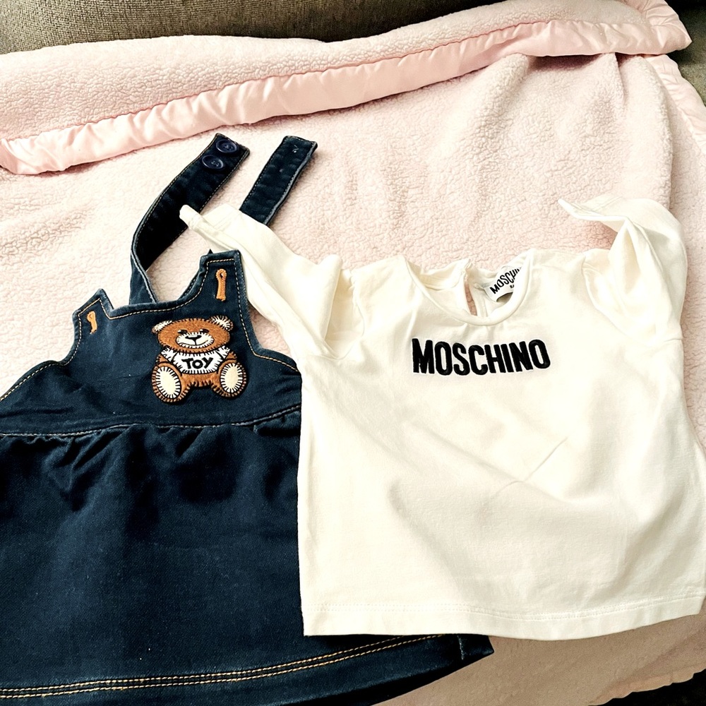 Infant girl Moschino dress with the shirt